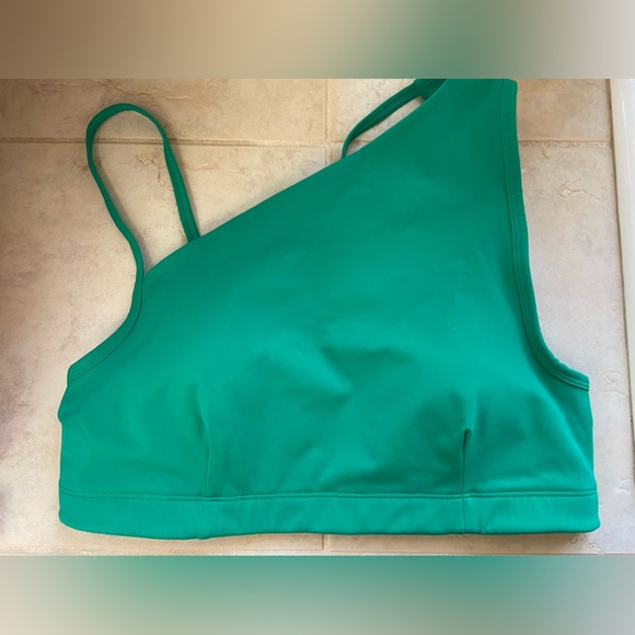 Sweaty Betty Asymmetric Sculpt Bra - Picture 3 of 6
